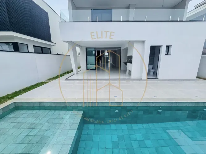 Sobrado de alto padrão com 4 suites e piscina no Condomínio Green Park em Taubaté SP