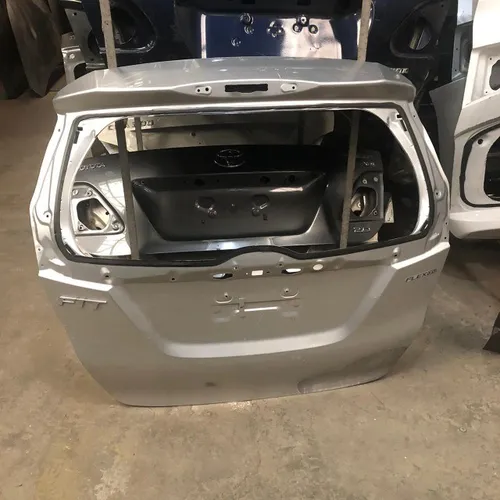 Tampa Traseira Honda Fit 2015 2016 2017 2018 2019 2020 2021