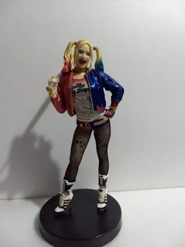 Action Figure Arlequina