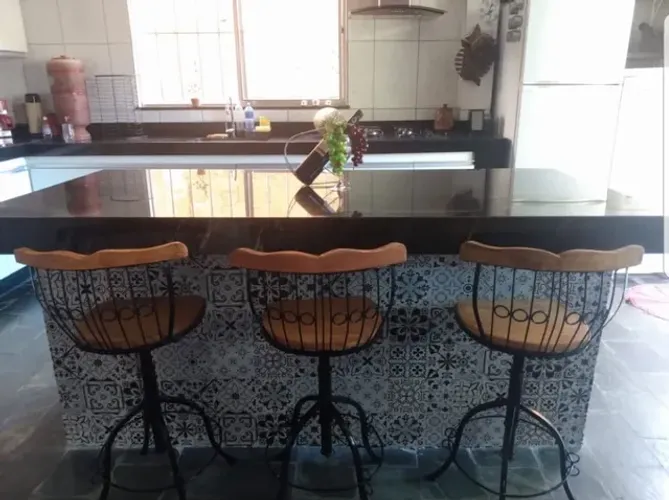 Banqueta Alta Com Regulagem