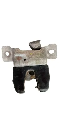 Fechadura Porta Malas Vw Santana 1984-1990