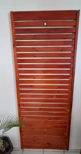 Painel de madeira para plantas