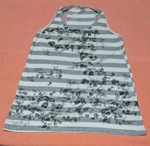 Camisa regata casual da Marisa .
