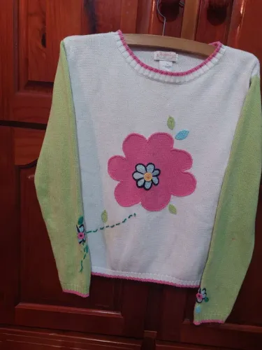 Blusa de Tricô Infantil - Tamanho 12  - Florzinha