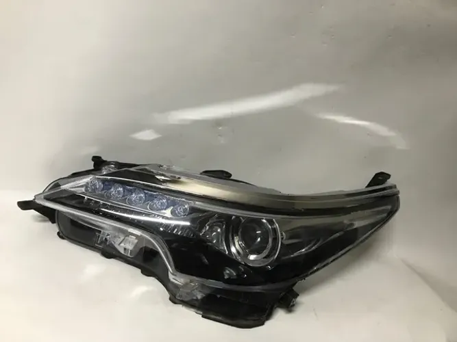 Farol Hilux Sw4 Led elétrico 