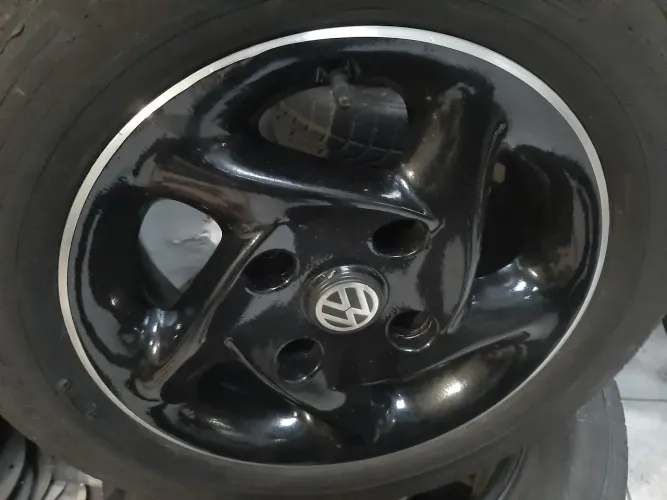 Roda aro 14 Volkswagen fusca Modelo porsche Black piano 4x130 usadas