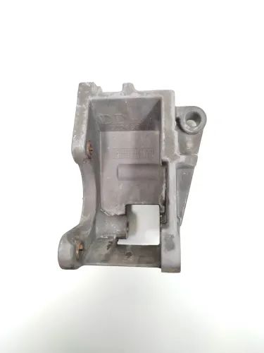 Suporte Bomba Direção Hidráulica Gm Omega Cd 3.6 V6 2008