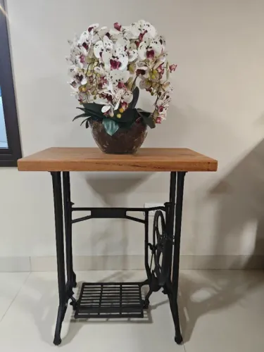 Aparador vintage em estilo industrial (NOVO)