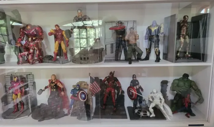 Coleção Actions Marvel