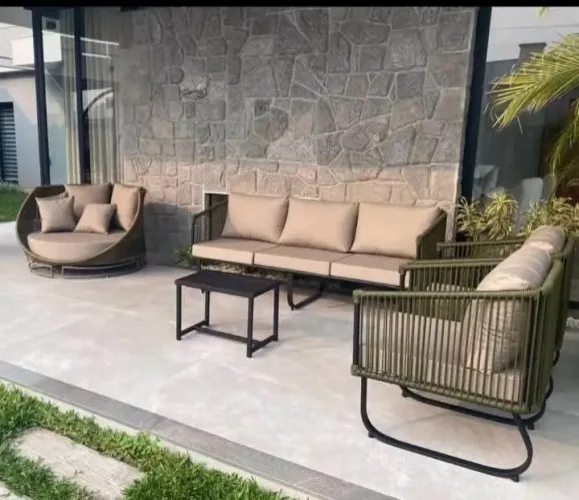 Móveis em alumínio para área externa Aparti 