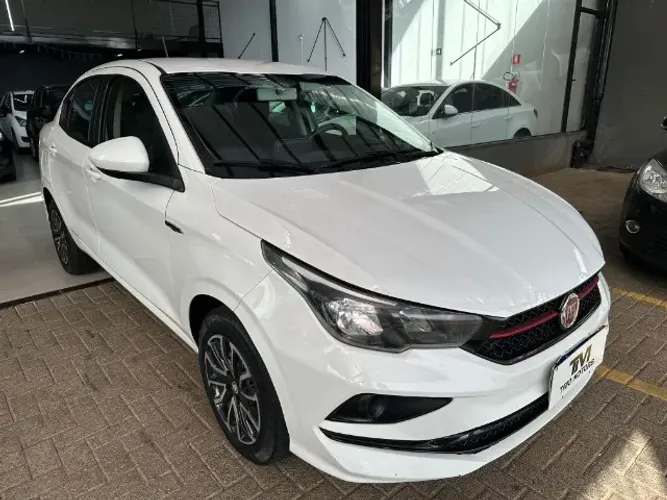 Fiat Cronos Drive 1.3 Flex 4 portas [Completo] - 2019