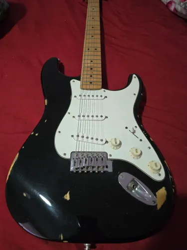 Guitarra Stratocaster Squier by Fender - California Series
