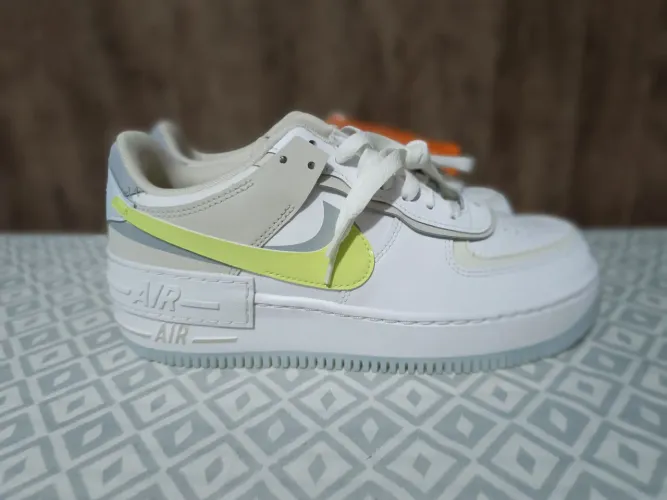 Tênis Nike Air Force 1 Shadow White Lemon Twist