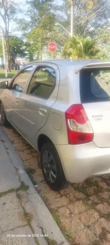 Toyota Etios X 1.3 Flex 16V 5P Mec. 2015