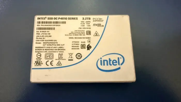 INTEL SSDPE2KE032T8N 3.2TB INTEL DC P4610 NVMe 2.5" (2 UNIDADES)