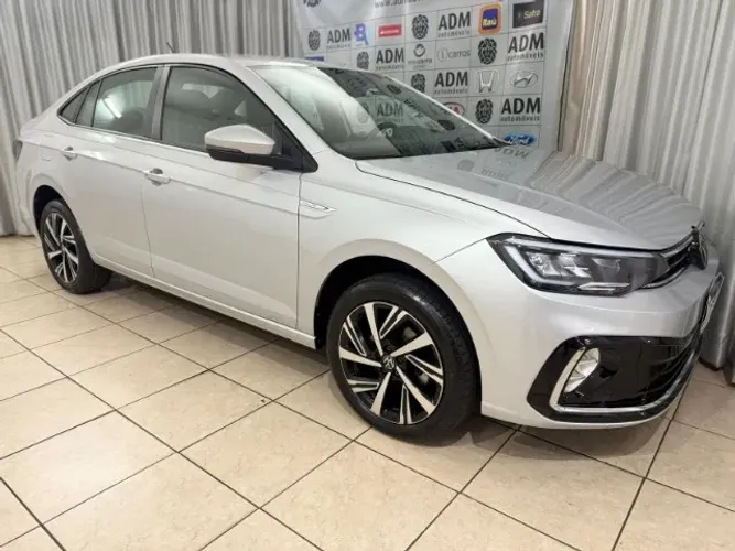 VOLKSWAGEM VIRTUS HIGHLINE 2024 1.0 TSI FLEX AUTOMATICO