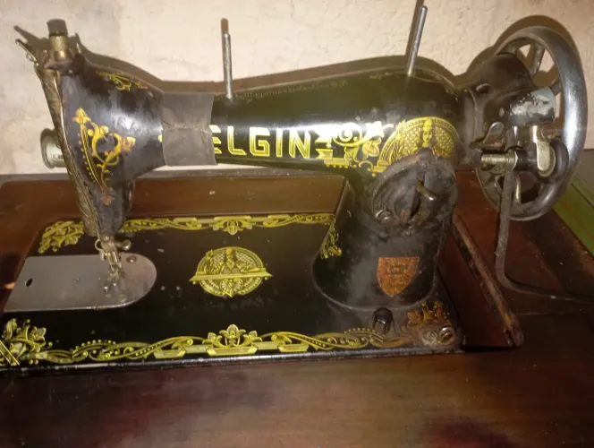 Maquina Elgin Antiga