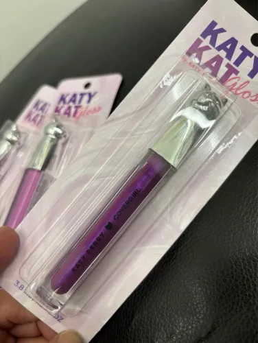 CoverGirl Katy Kat Lip Gloss Purple Paws