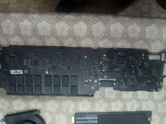 Peças de Mac book Air 13