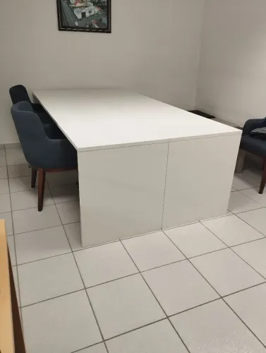 Mesa de Escritório Branca Grande