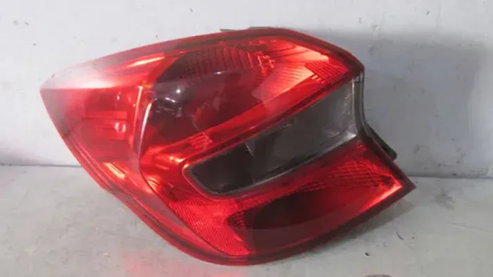 Lanterna Ford Ka Hatch 2016 2017 2018 21092755