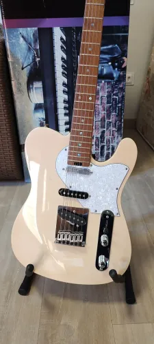 Guitarra Telecaster estilo vintage