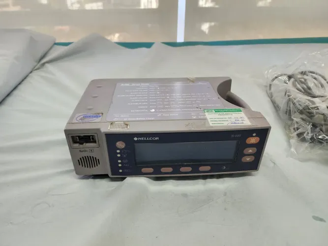Oximetro Nellcor N595