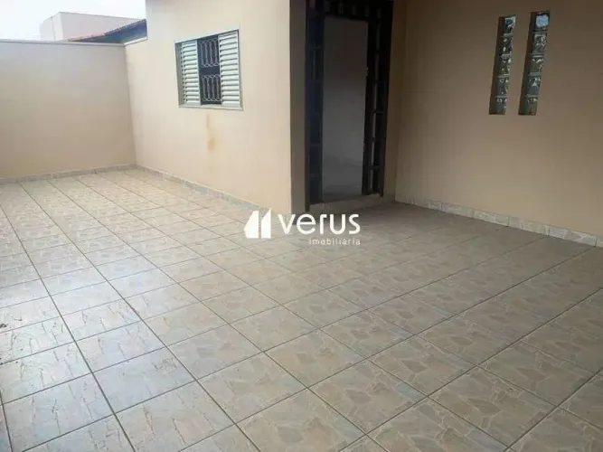 Ótima casa no bairro Cidade Jardim