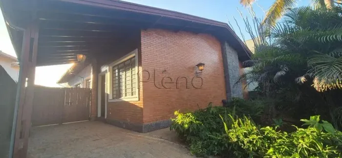 Casa para venda e locação com 3 quartos no Sousas, Campinas.