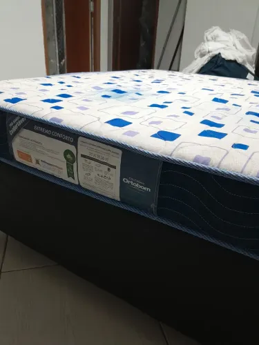 Colchão Ortobom + cama $$700