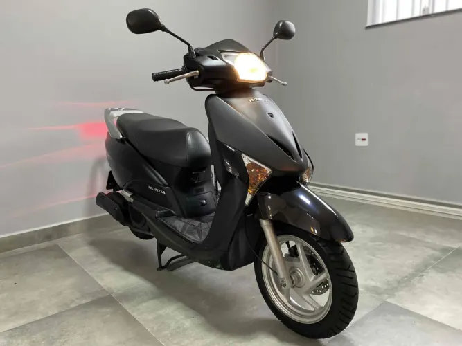 Honda Lead 110 2011