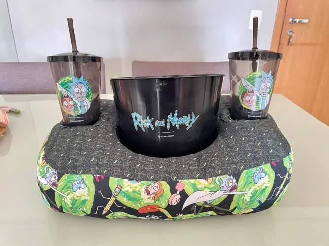 Kit Cinema Completo Rick and Morty