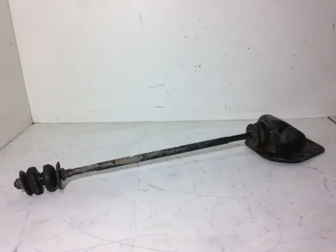 Suporte Braço Tirante Tras. Esquerdo Stratus 2.5 1995 A 2000
