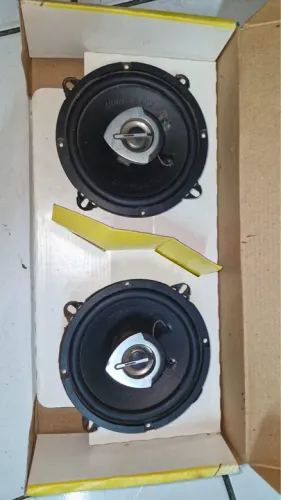 Som Auto H-Buster 80w Triaxial