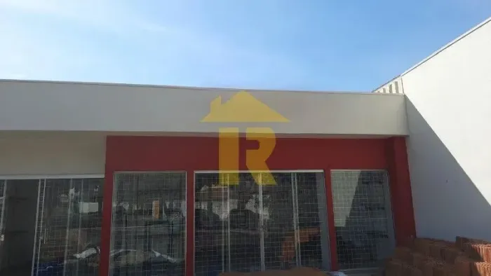 Casa Comercial à Venda em São José do Rio Preto-SP, Jardim Ouro Verde: 3 Quartos, 2 Salas,