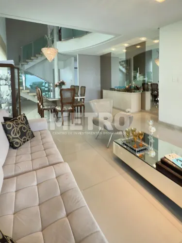 Casa para locação, Parque Bandeirantes, 5 quartos, sendo 2 suítes, um com closet
