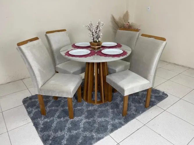 Mesa de Jantar 1.00×1.00 Redonda Com 4 Cadeiras Londres l54