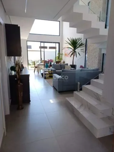 Casa em condomínio à venda no Condomínio Cedros do Libano em Valinhos/SP