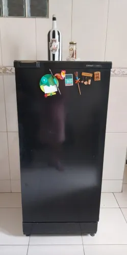 Geladeira Consul Preta