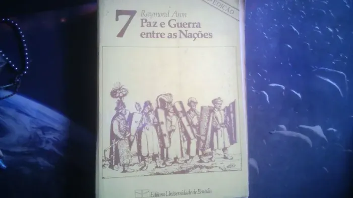 Livro Paz e Guerra entre as nações