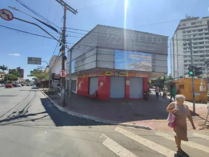 Loja 10 Av. Araguaia C/Rua 3 - Centro