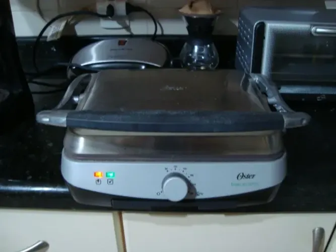 Grill Oster Bioceramic 220 V