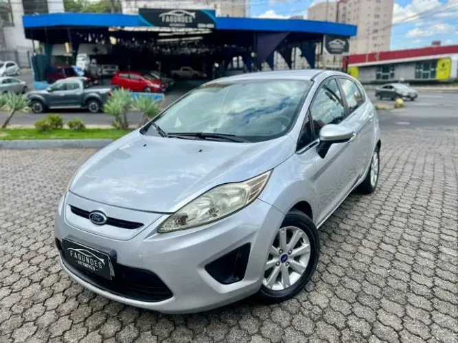 Ford Fiesta SE 1.6 16V Flex 5P 2012