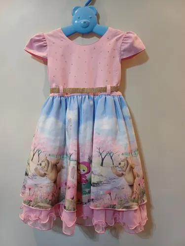 Vestido Infantil Masha e o Urso semi-nova,  com pouquíssimo uso