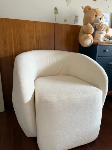 Poltrona orgânica boucle