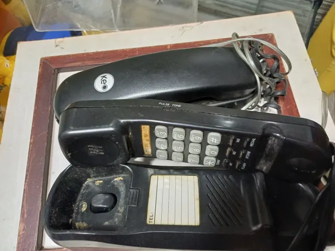 Telefone Fixo com Teclado - Vintage
