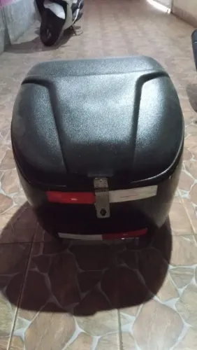 Baú de moto 