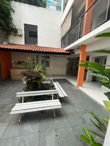 Imóvel Comercial para Locação Próximo à Pelinca Espaço Amplo Ideal para Clínicas, Escritó