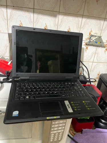 Notebook CCE Win T52C  ( com defeito )