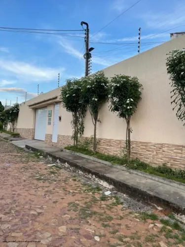 Casa em Condomínio para Venda em Barbalha, CRAJUBAR, 2 dormitórios, 1 suíte, 2 banheiros, 